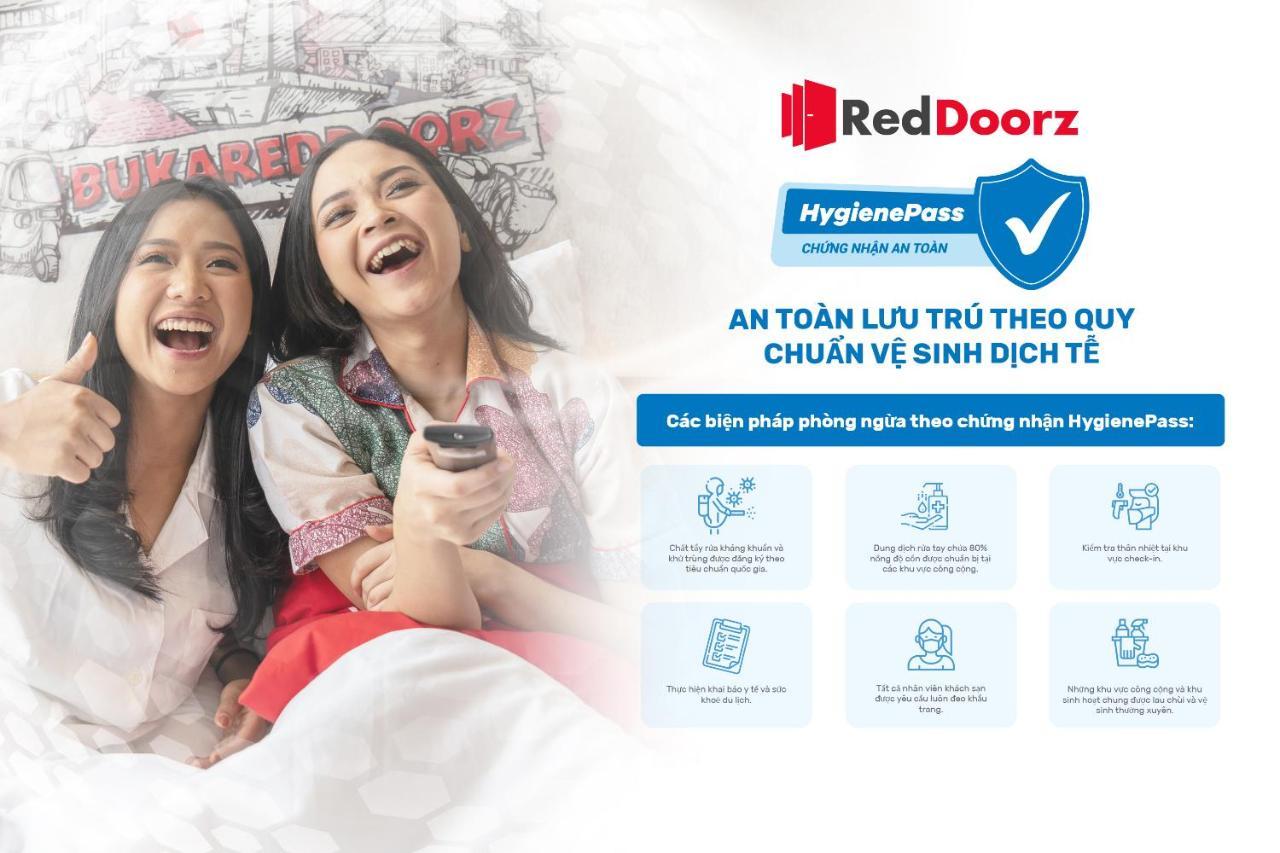 RedDoorz near Tan Huong Market Ho Chi Minh-stad Buitenkant foto